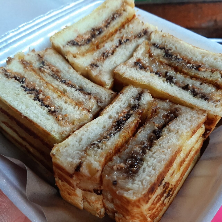 Roti Bakar Choco Cruncy