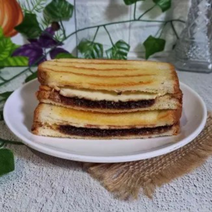 Roti Bakar Coklat