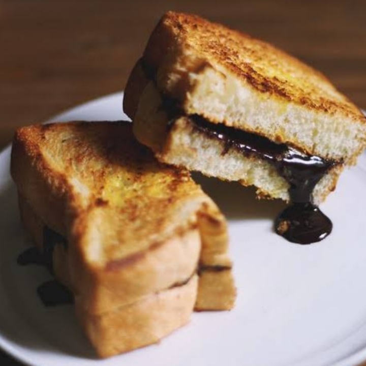 Roti Bakar Coklat