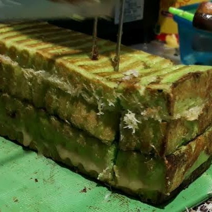 Roti Bakar Coklat Pandan