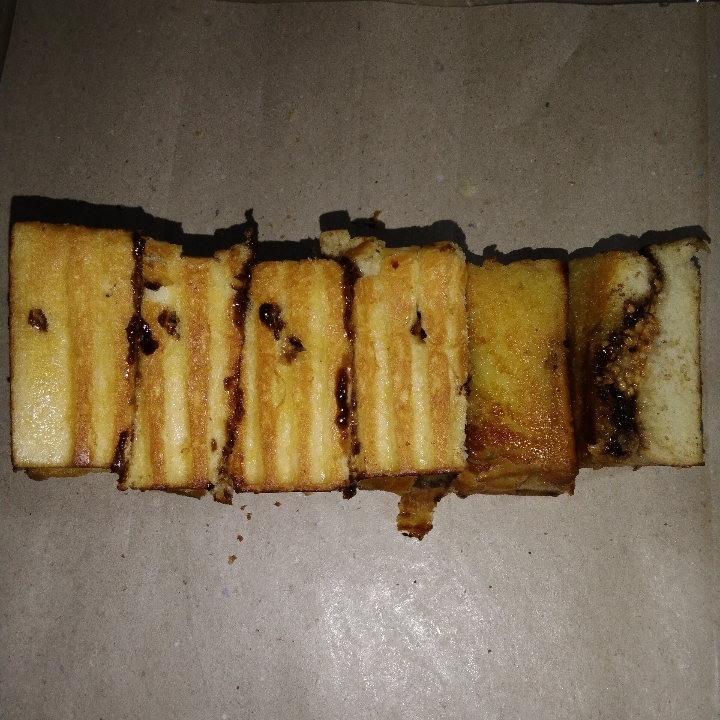 Roti Bakar Coklat-kacang Doubel