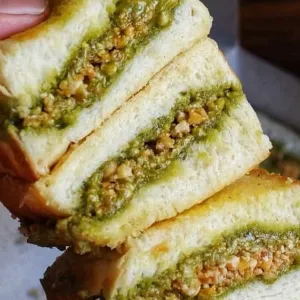 Roti Bakar Greentea Kacang Mix