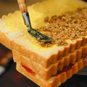 Roti Bakar Kacang Tiramisu