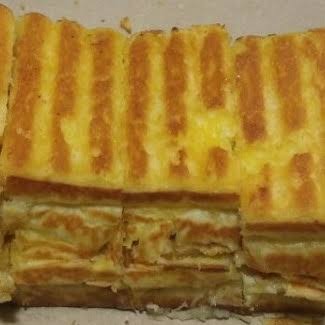 Roti Bakar Kacang dan Srikaya