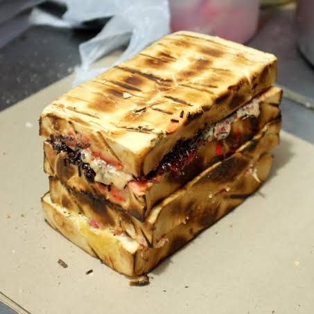 Roti Bakar Keju