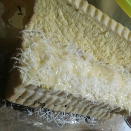 Roti Bakar Keju Selai