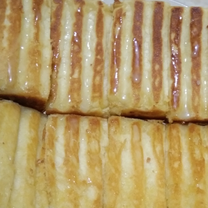 Roti Bakar Mix Keju Kacang 