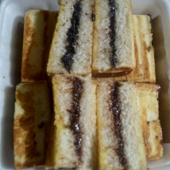 Roti Bakar Oreo Crumbs - Oreo Crumbs