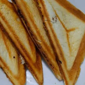 Roti Bakar Sariroti Keju