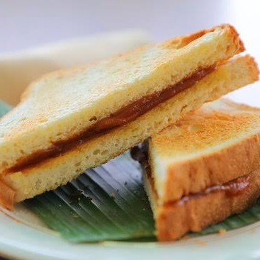 Roti Bakar Selai Nanas