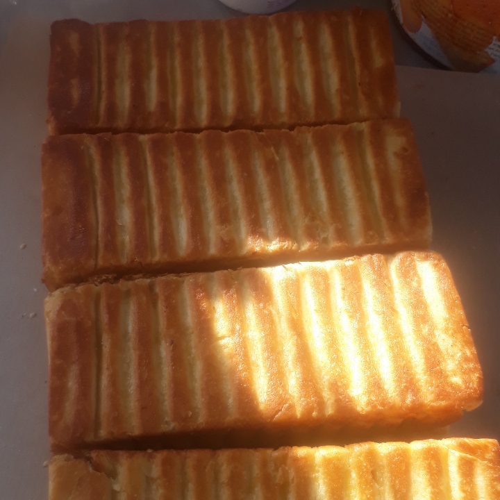 Roti Bakar Srikaya