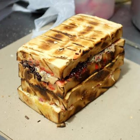 Roti Bakar Strawberry