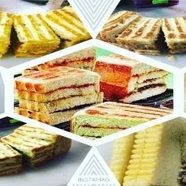 Roti Bakar Vanilla Slai Coklat