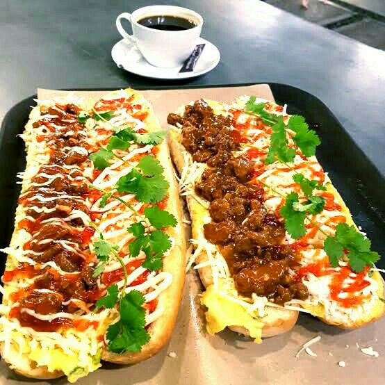 Roti John Sapi Biasa