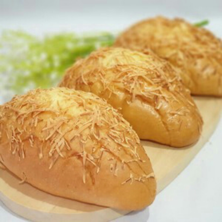 Roti Keju Mayonaise