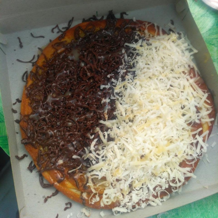 Roti Maryam Coklat Keju