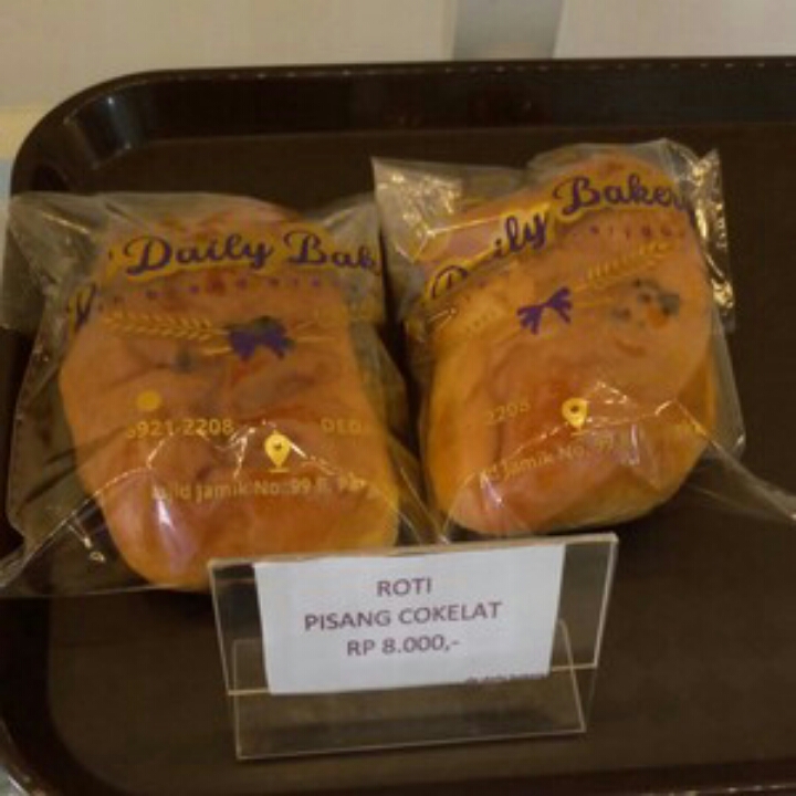 Roti Pisang Cokelat