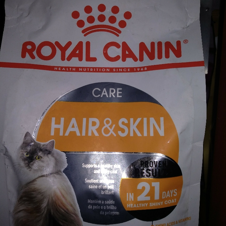 Royal Canin Hair And Skin