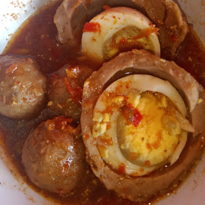 Rujak Bakso Telur