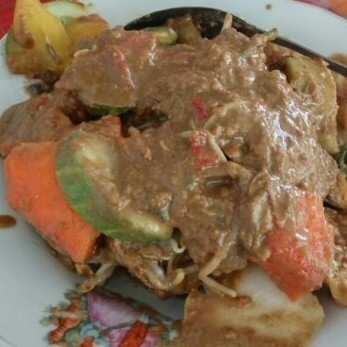 Rujak Cingurr