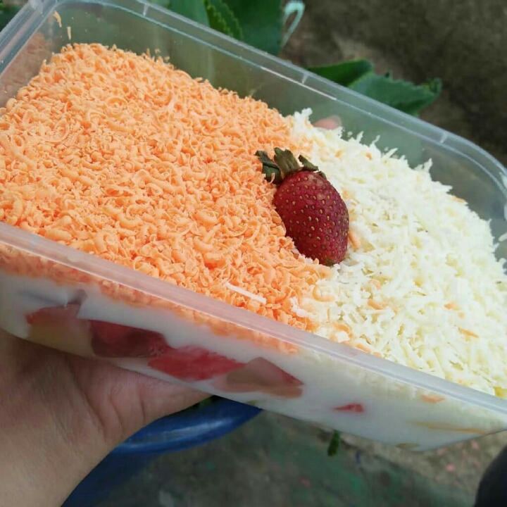 SALLAD BUAH BOX TOPPING KEJU MIX ORANGE