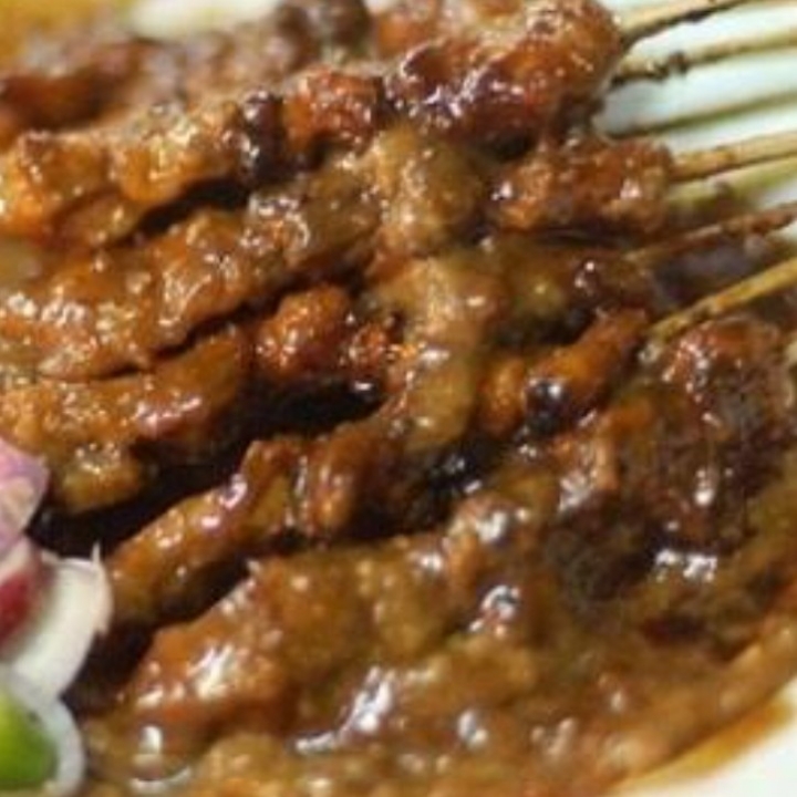 SATE MADURA