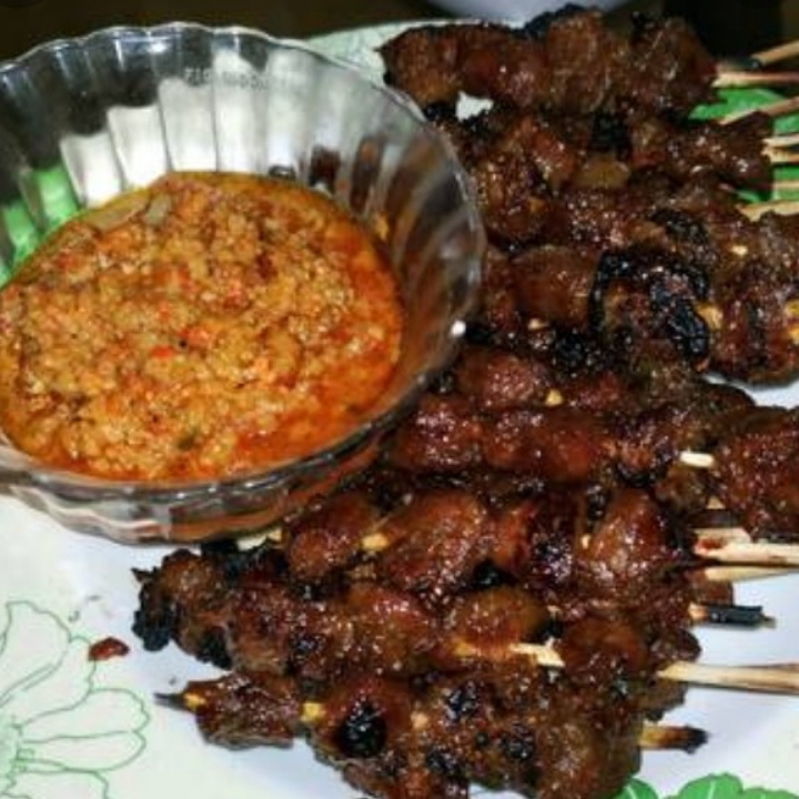 SATE MARANGGI SAMBAL ONCOM