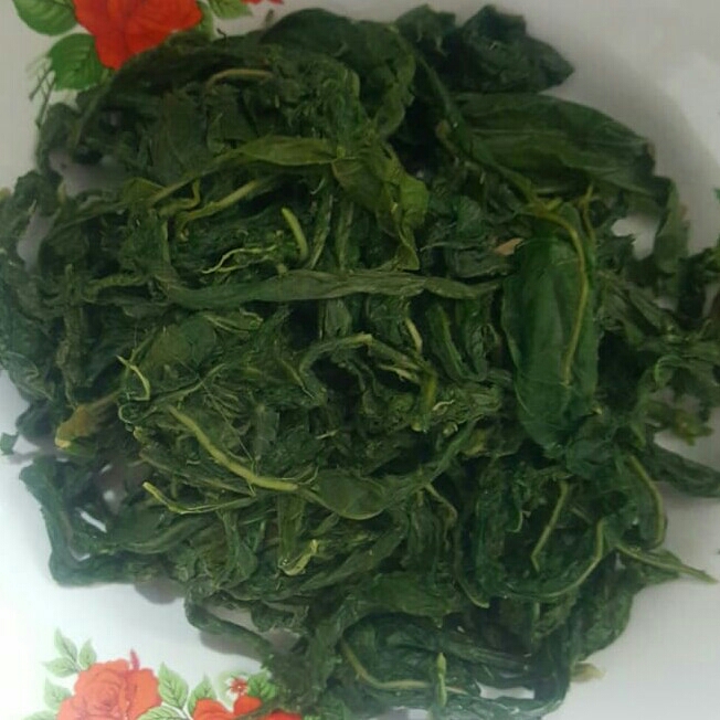 SAYUR DAUN SINGKONG