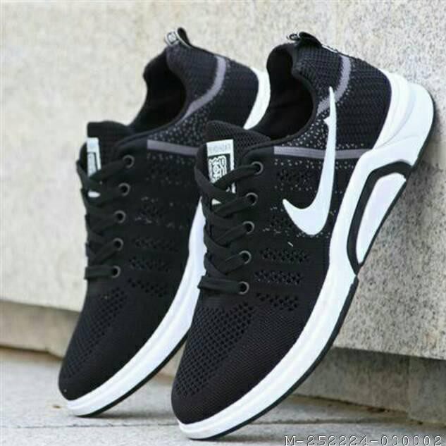 SEPATU SNEAKER PRIA NK ZOOM 2