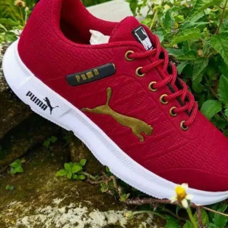 SEPATU SNEAKERS SPROTS PRIA DAN WANITA 2