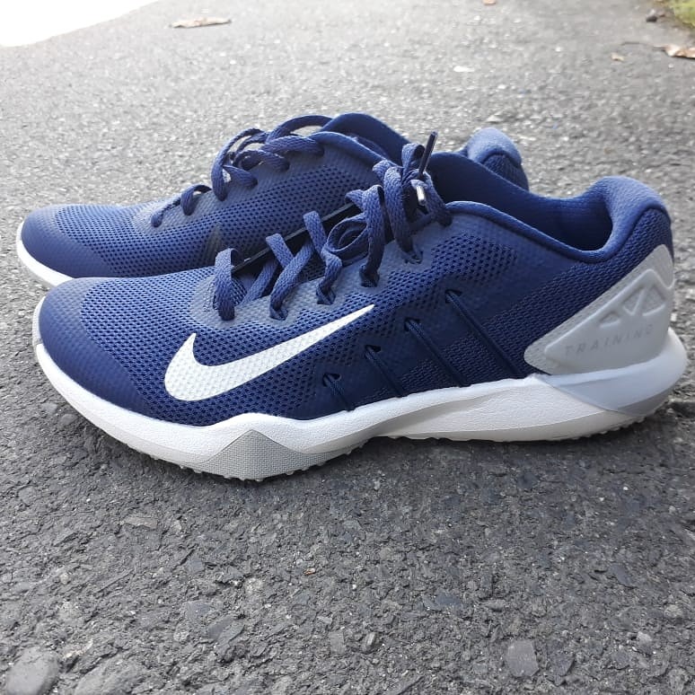 SEPATU SPORT NIKE RETALATION 2 MERK NIKE PER UNIT