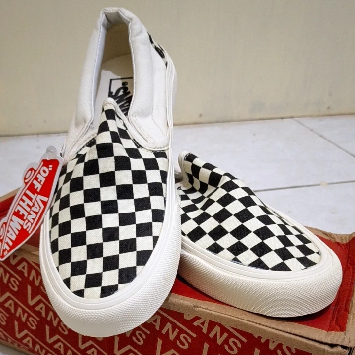 SEPATU VANS PREMIUM WAFFLE IFC 2