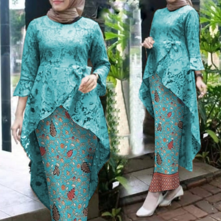 SET KEBAYA ADELLE 2