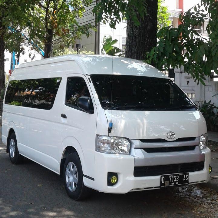 SEWA HIACE DI BANDUNG