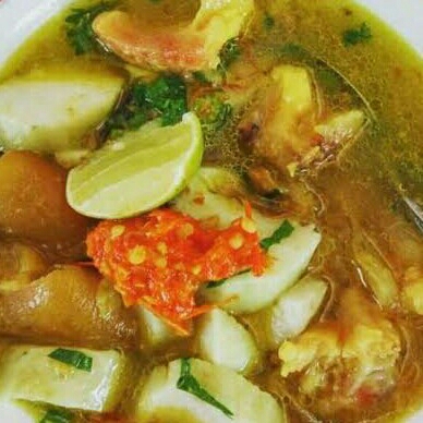 SOTO AYAM LONTONG