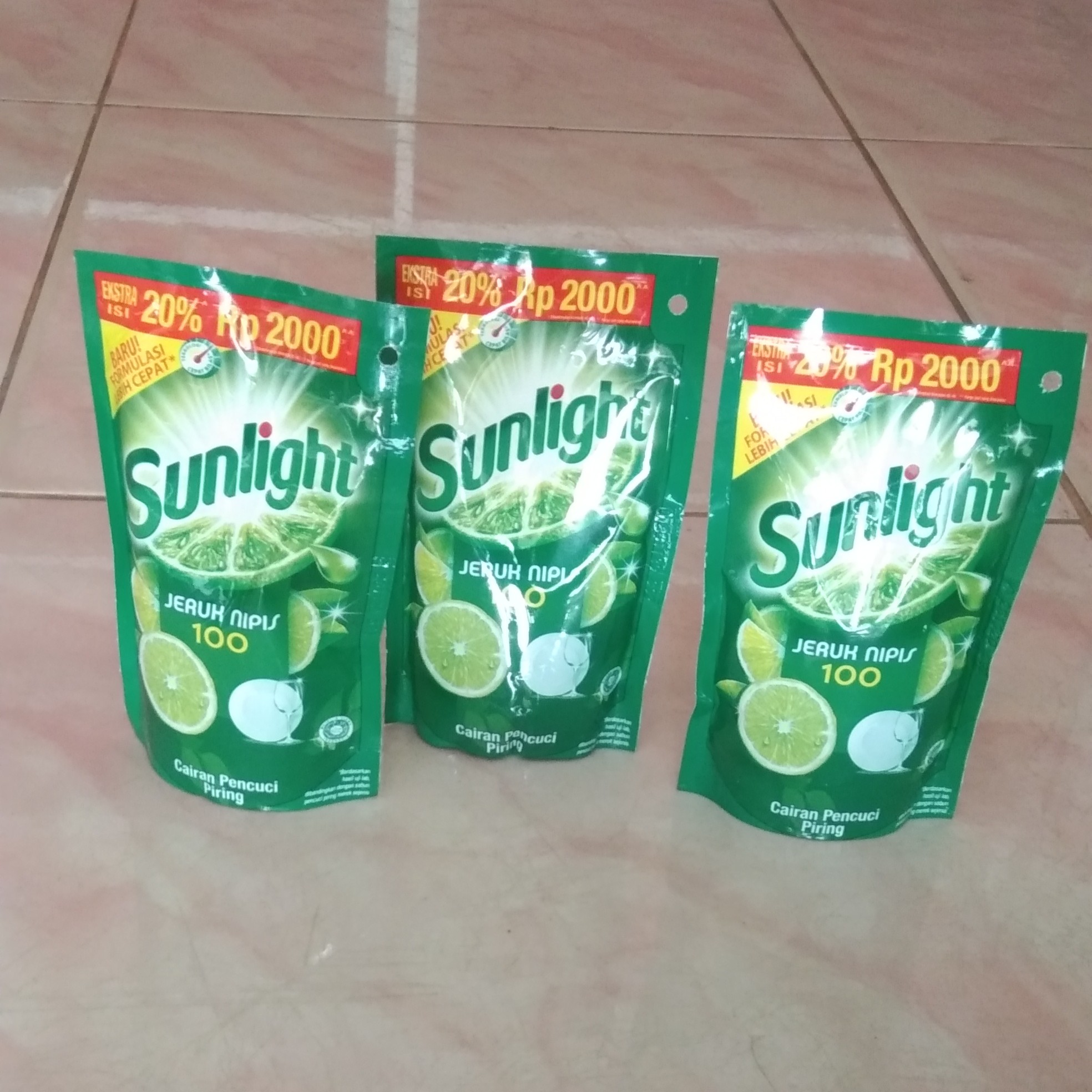 SUNGLIGHT JERUK NIPIS 105 ML