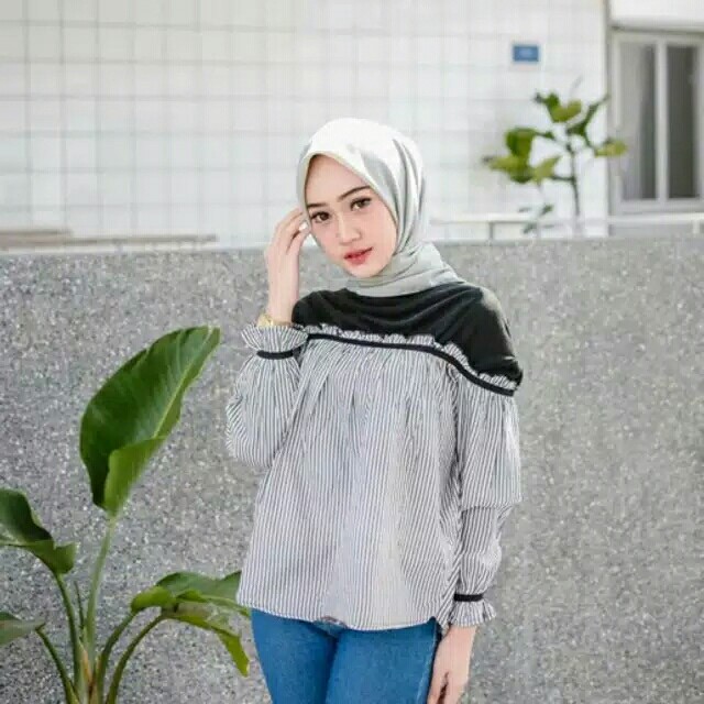 Sabrina top  atasan  blouse  atasan wanita  blouse wanita  top