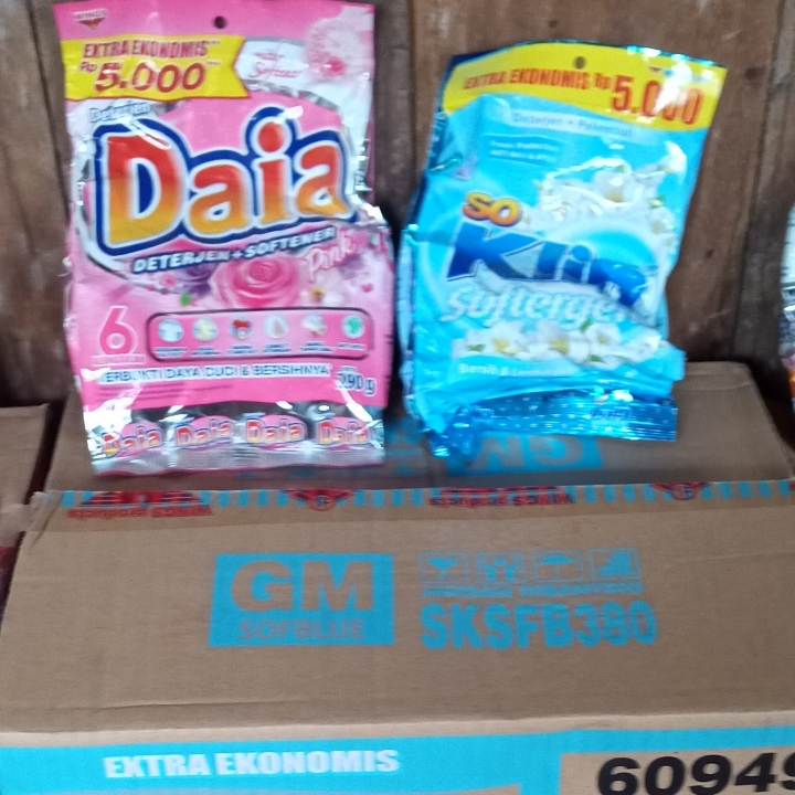 Sabun Cuci Pakaian So Klin 380gram Dan Daia 390grm 3