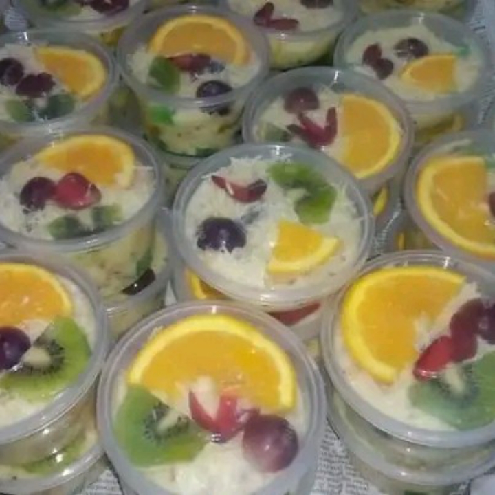 Salad Buah 300ml