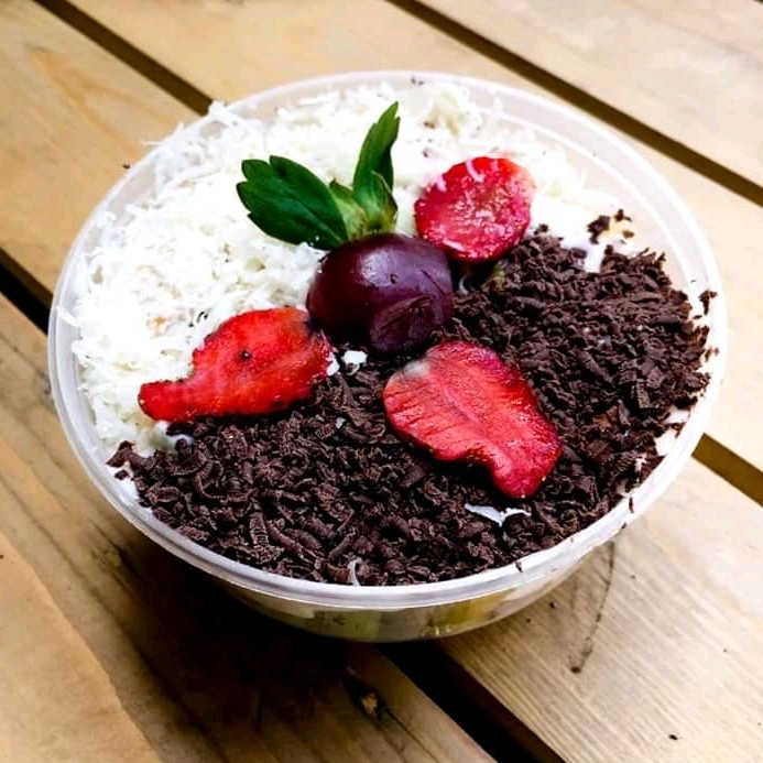 Salad Buah Coklat Keju