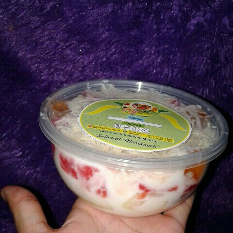 Salad Buah Mysan Size M