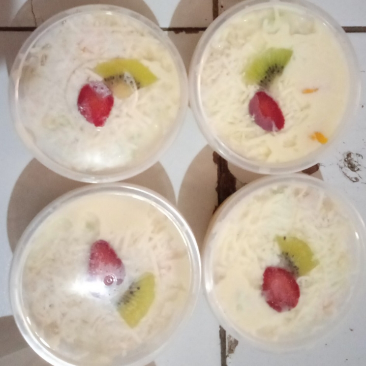 Salad Buah Segar 300ml 