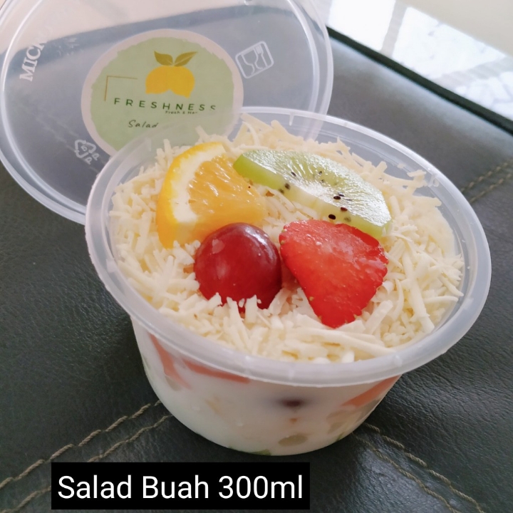 Salad Buah Small - 300ml