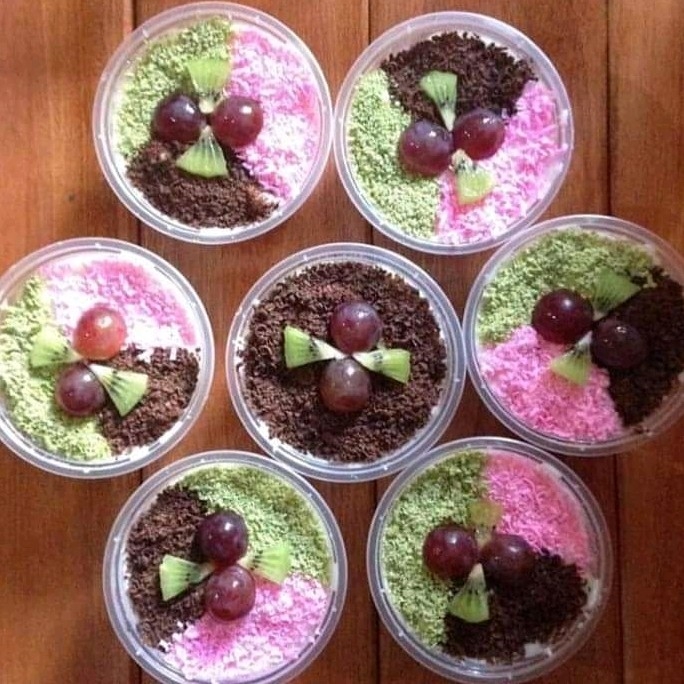 Salad Buah Yoghurt 300 Ml