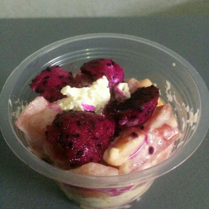 Salad Buah Yogurt 2