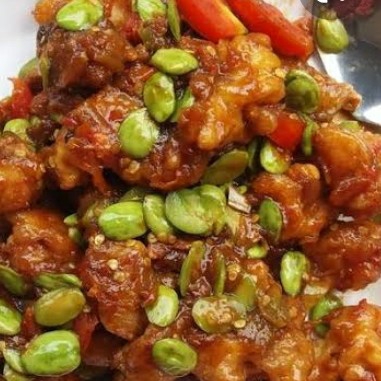 Sambal Goreng Ayam Pete