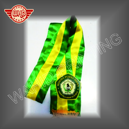 Sample Samir Wisuda 5