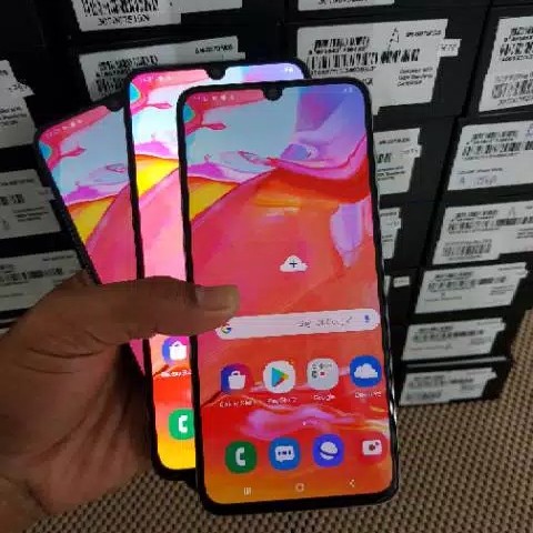 Samsung Galaxy A70 Second Like New 3