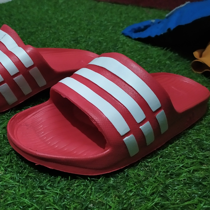 Sandal Dorami