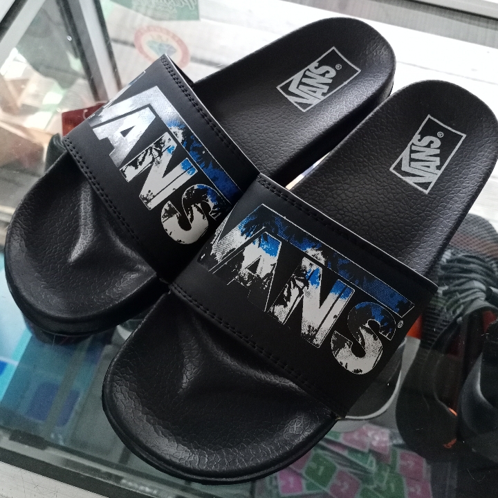 Sandal Slip On 4